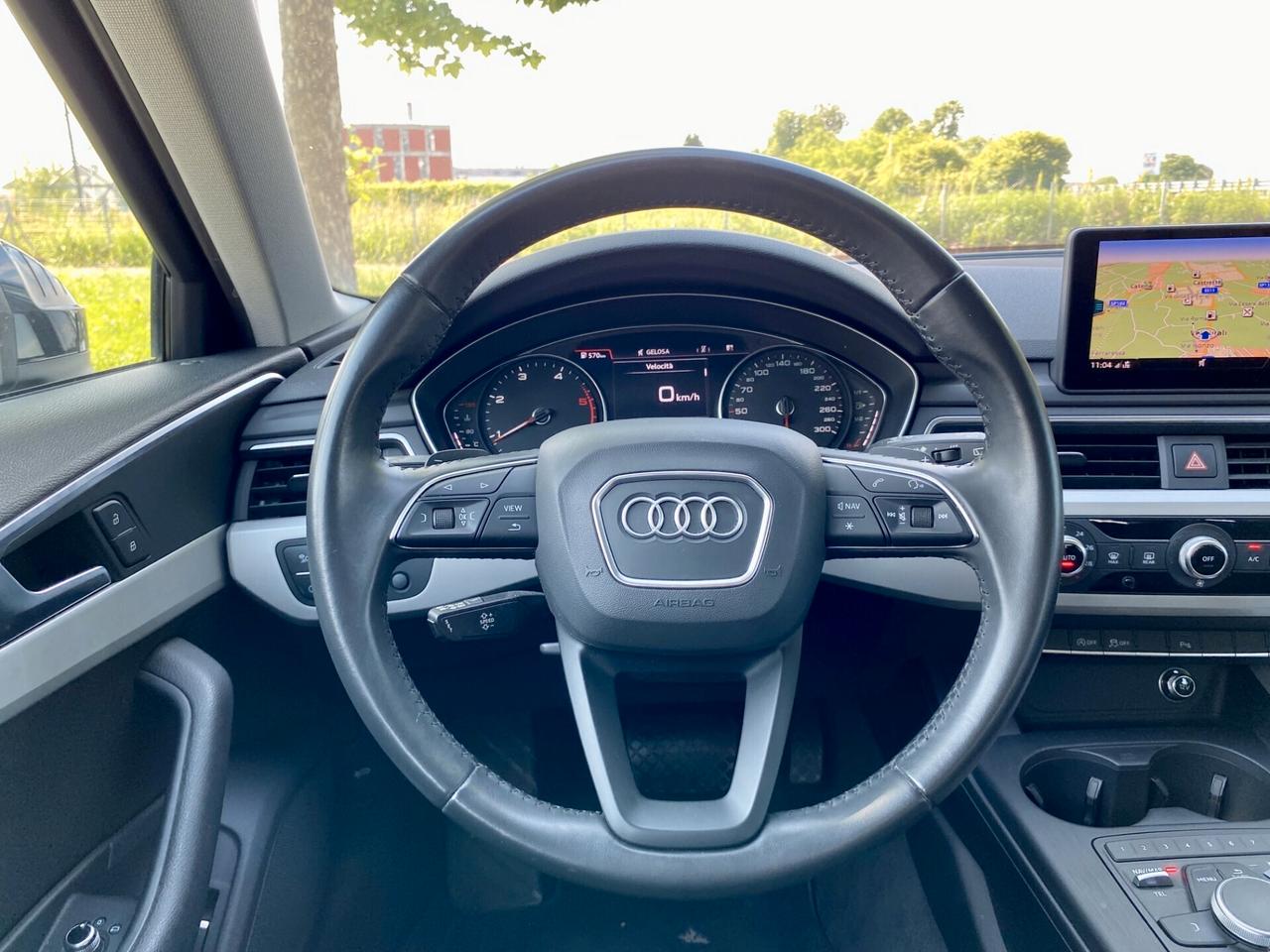 Audi A4 Avant 35 2.0 tdi 150cv s-tronic