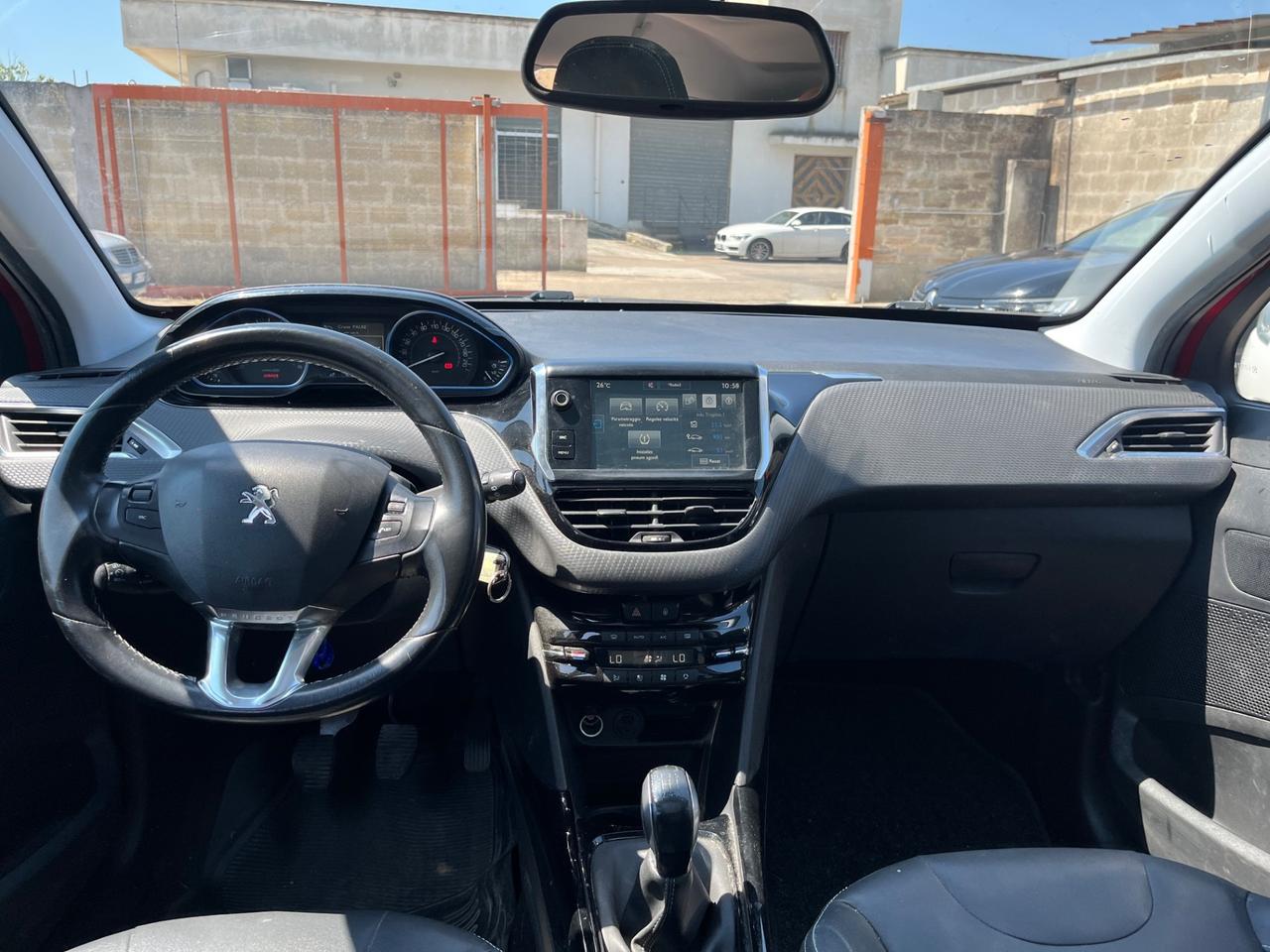 Peugeot 2008 BlueHDi 100 GT Line Unipro 2016