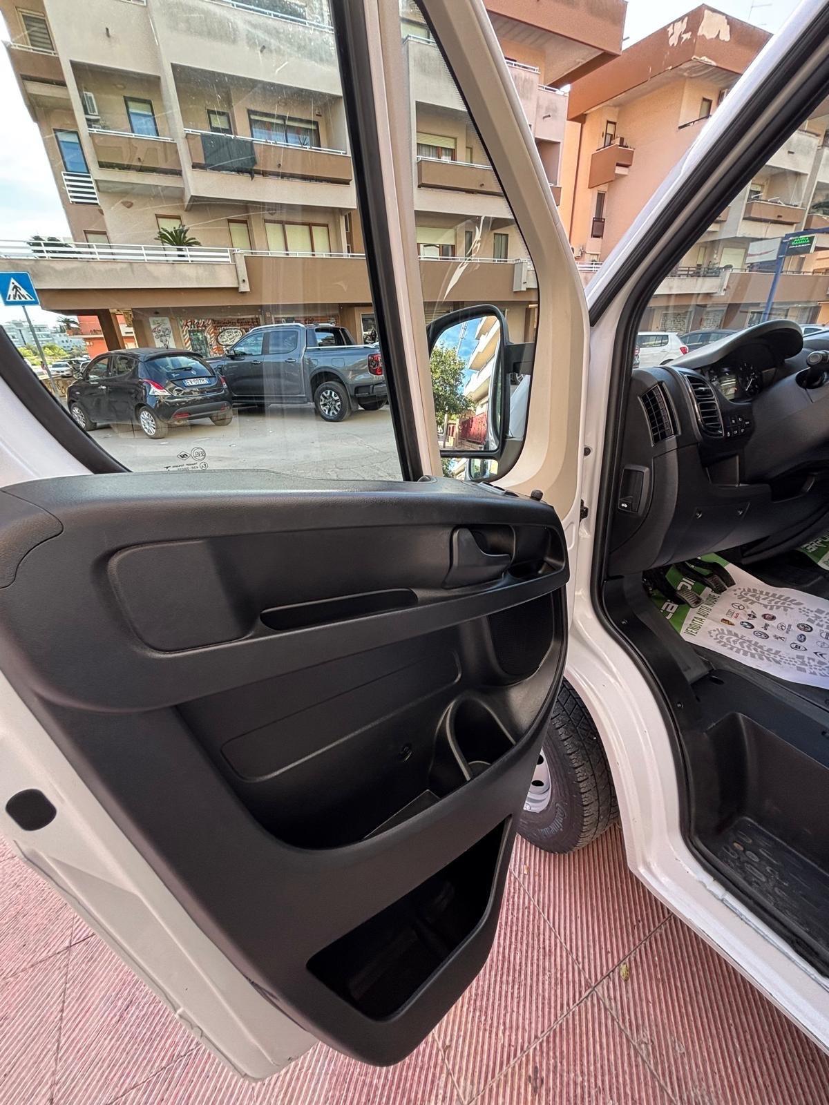 FIAT DUCATO 9 POSTI 2022