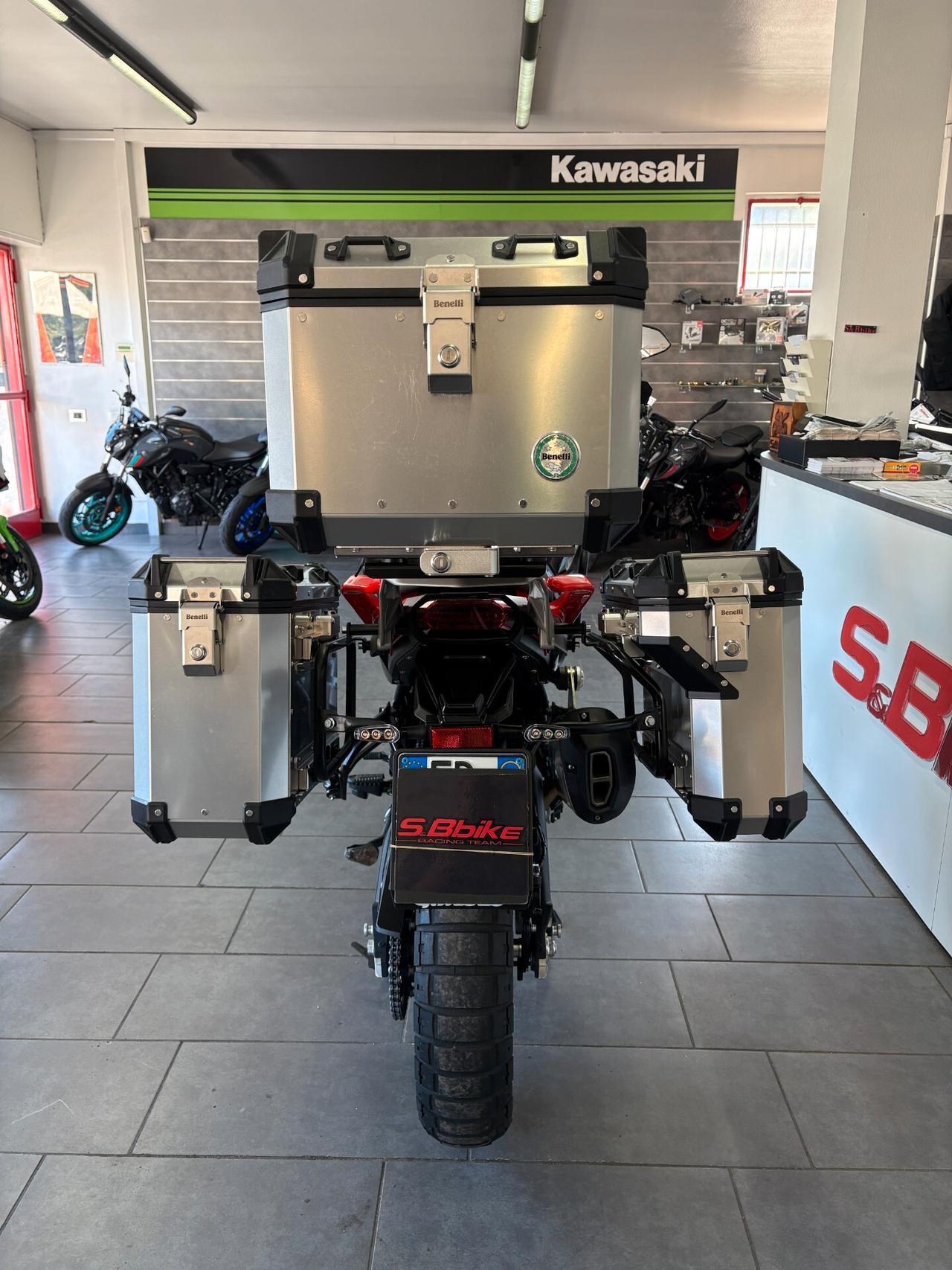 Benelli TRK 702 X