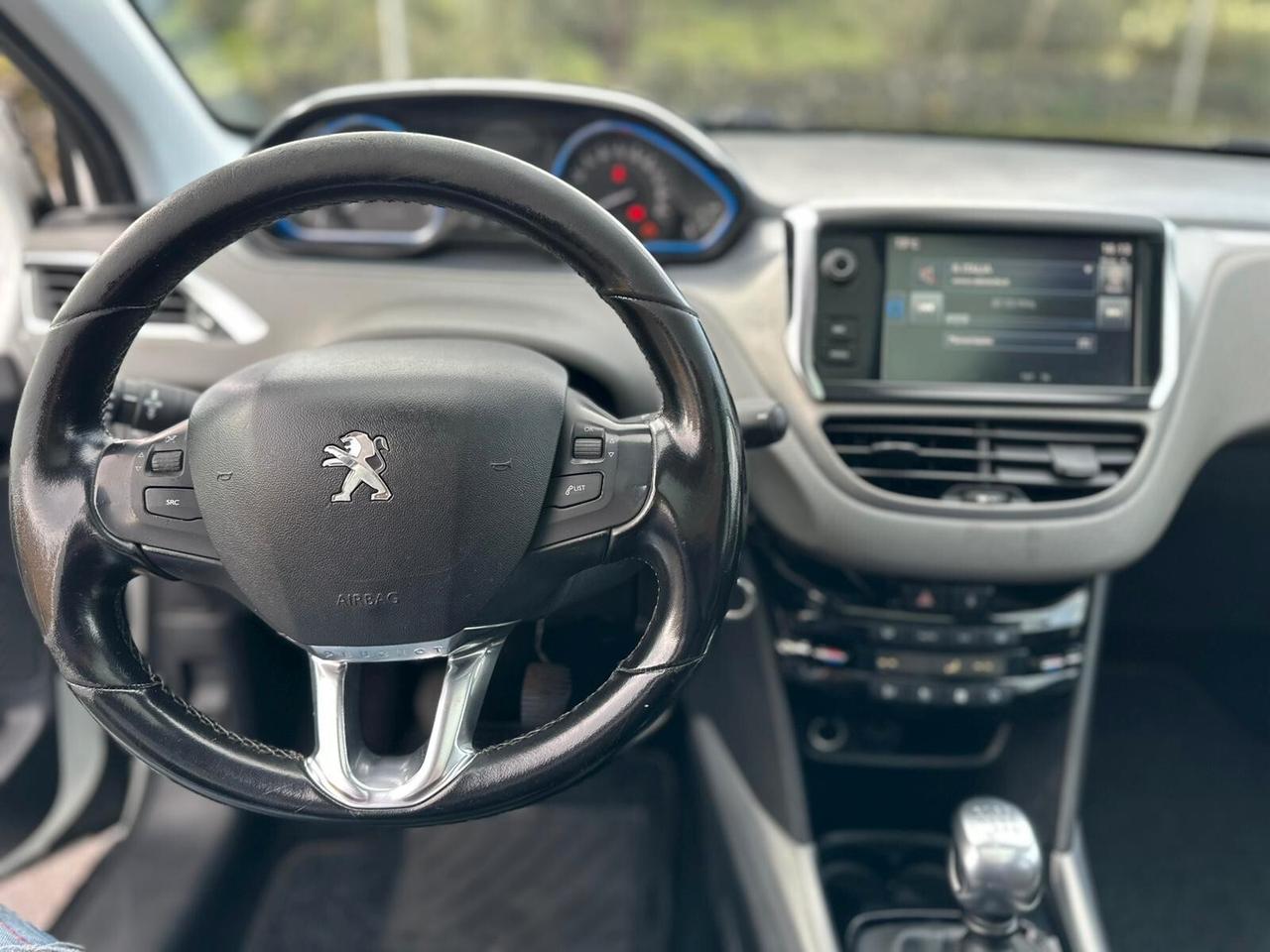 Peugeot 2008 BlueHDi 120 Allure