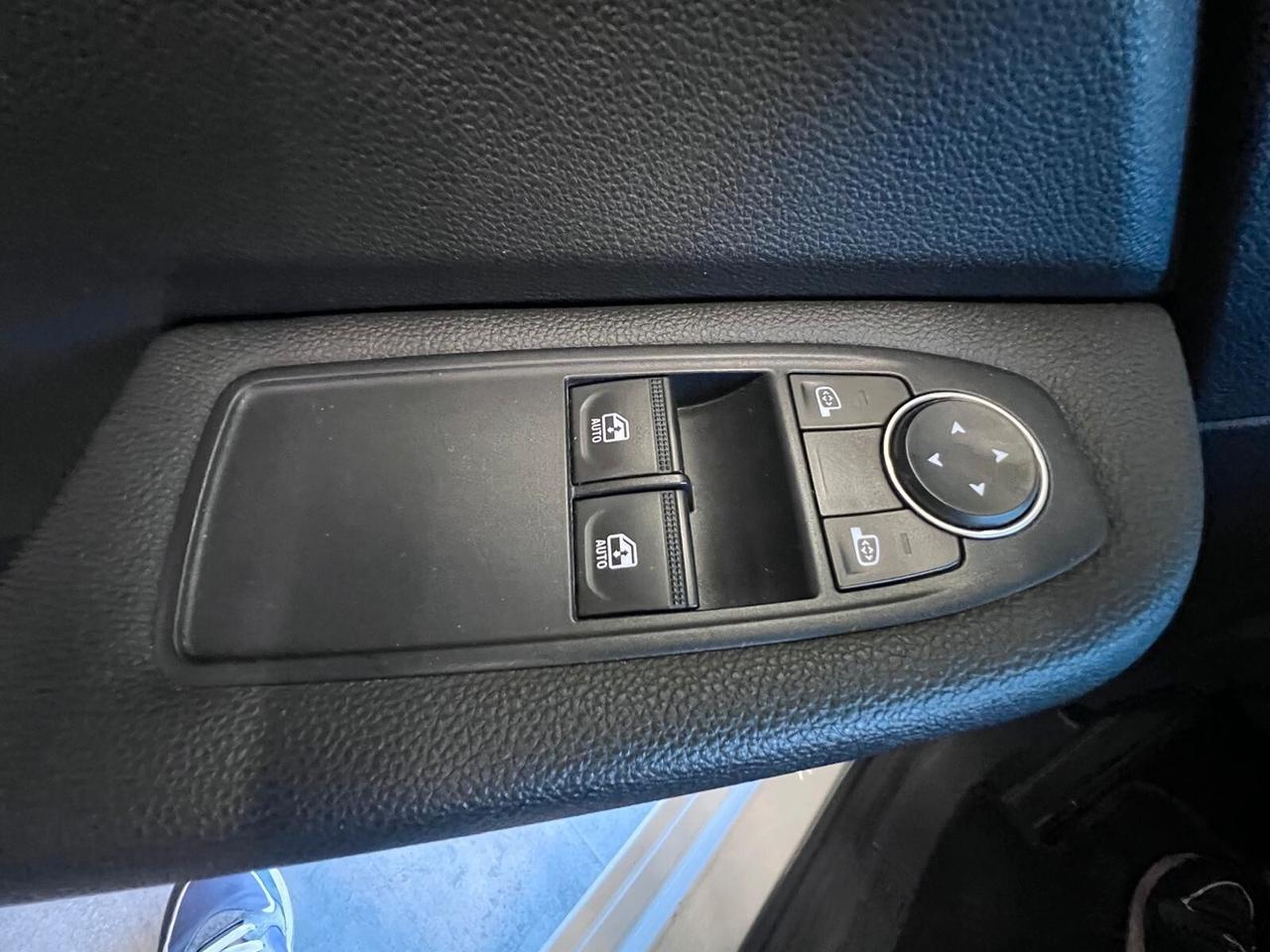 Renault Clio 1.5 dci 100cv UNIPRO*NO VINCOLI DI FINANZ*NAVI AZIENDALE
