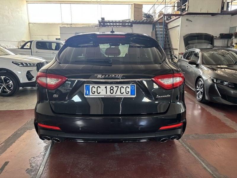 Maserati Levante LEVANTE 250 CV