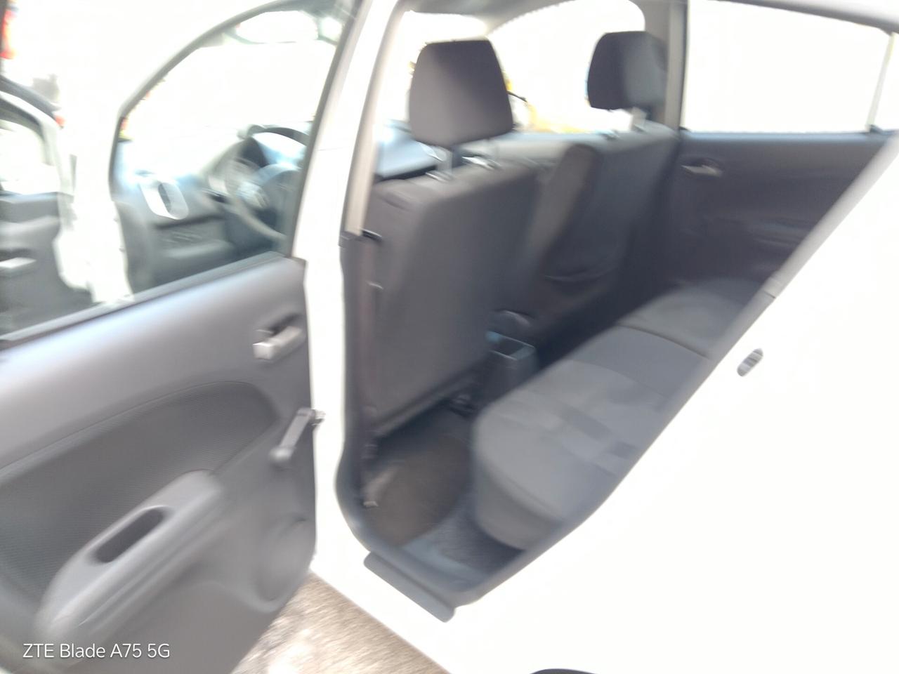 Opel Agila 1.2 Enjoy 2010 12 mesi di garanzia