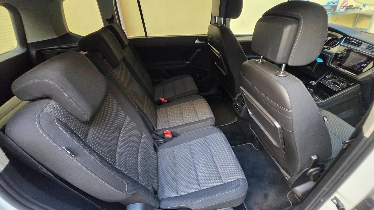 Volkswagen Touran 2.0 TDI 150 CV SCR Executive BlueMotion Technology