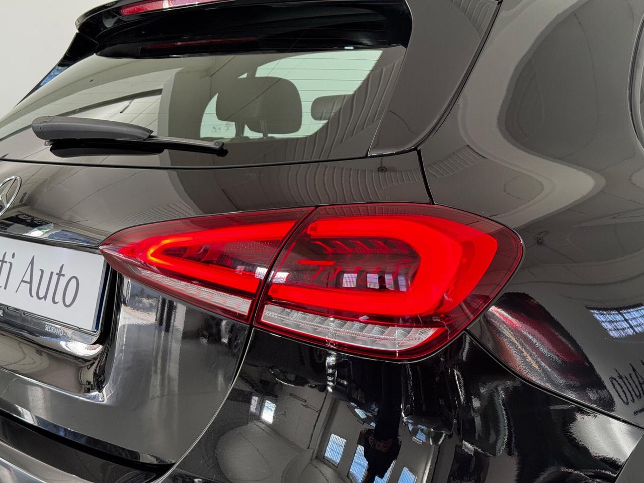 Mercedes-benz A 180 Automatic Sport 136cv