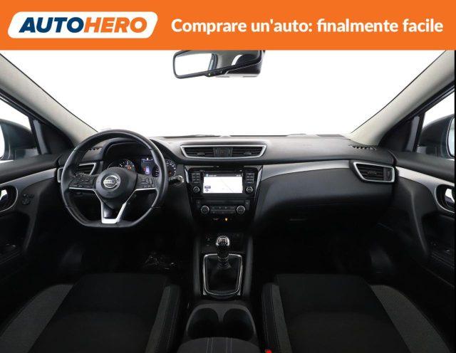 NISSAN Qashqai 1.5 dCi N-Connecta