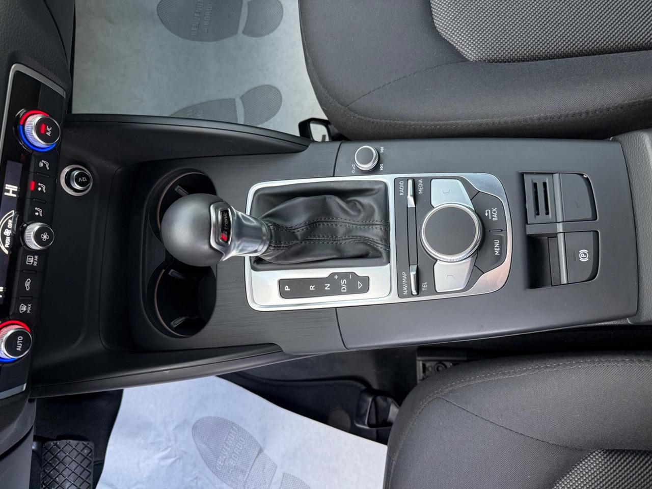 Audi A3 SPB 1.0 TFSI S tronic Sport 44000KM