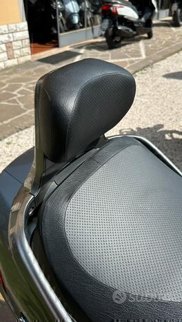 Suzuki Burgman 250