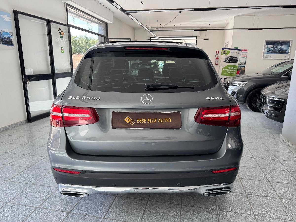 MERCEDES GLC 250 4Matic Sport TETTO/ LED/ PEDANE