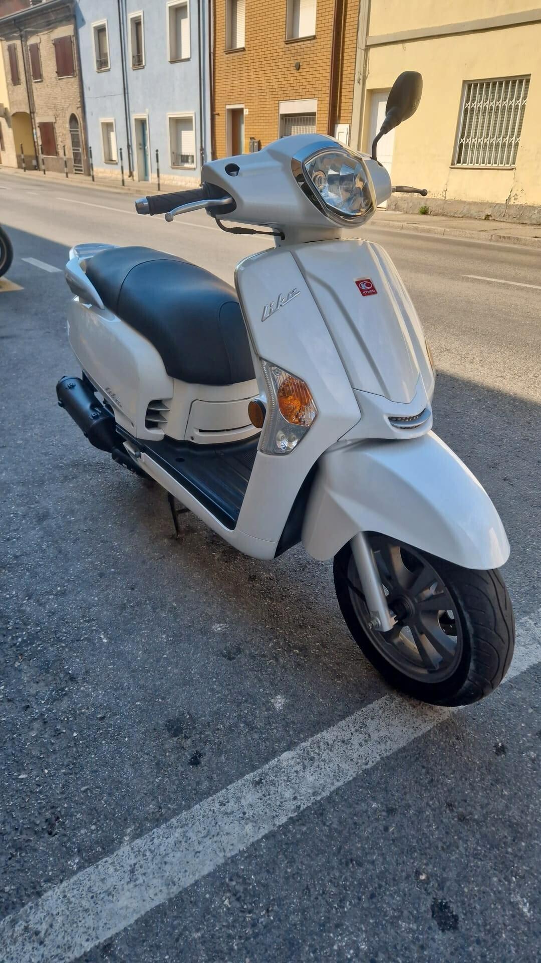 Kymco Like 125 - 10/2009 Bianco.