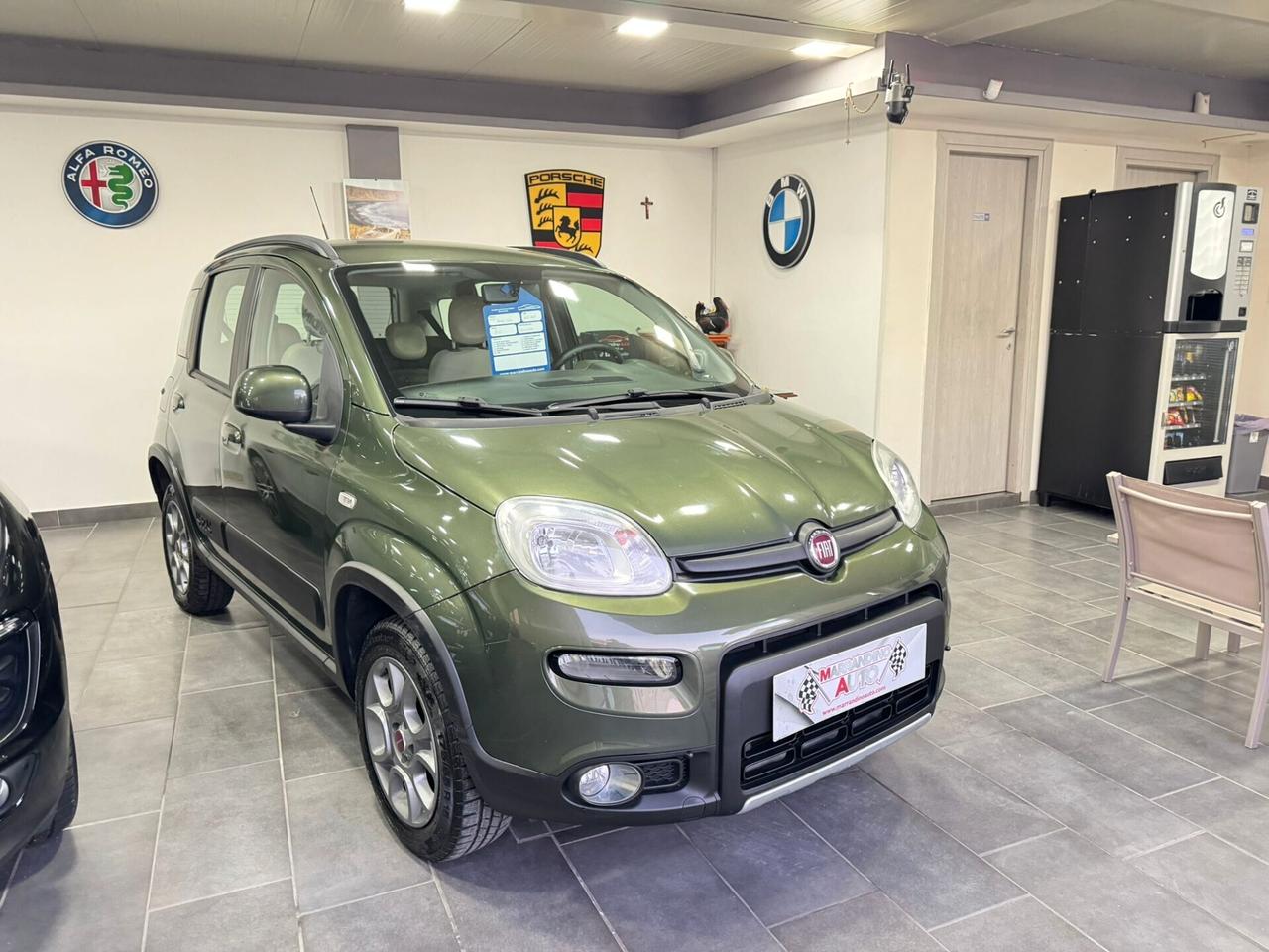 Panda 0.9 TwinAir Turbo S&S 4x4 Lounge