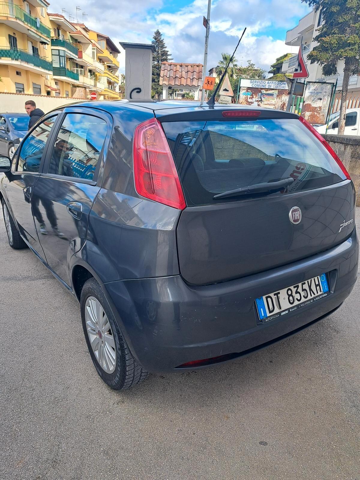Fiat Grande Punto Grande Punto 1.6 MJT DPF 5 porte prov nord
