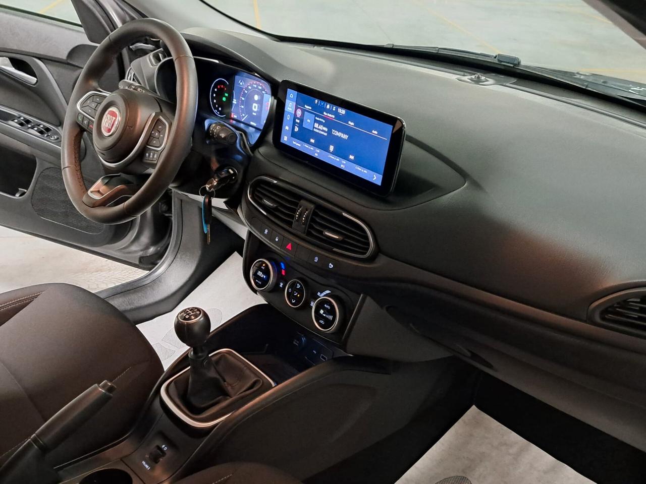 Fiat Tipo 1600 16V Multijet 130CV Cross SW