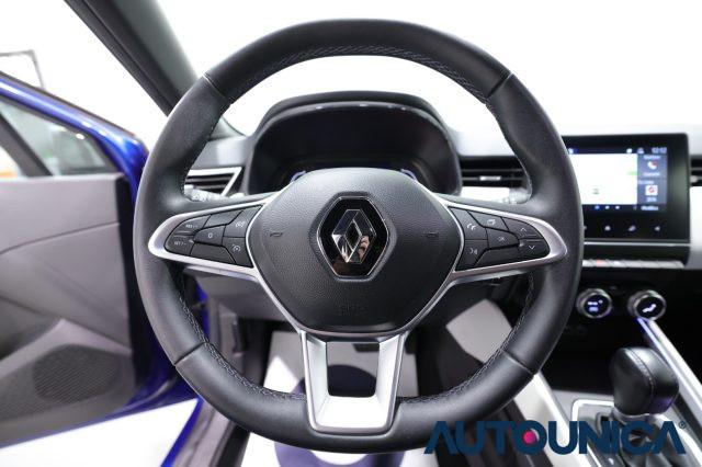 RENAULT Clio FULL HYBRID E-TECH 145 CV 5 PORTE TECHNO FULL LED