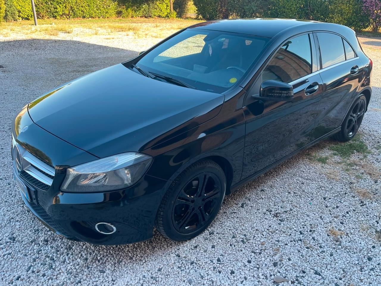 Mercedes-benz A 160 CDI Premium Dark Night Edition