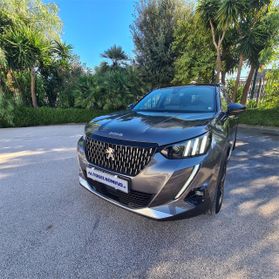 PEUGEOT 2008 2008 BlueHDi 130 S&S EAT8 GT Line