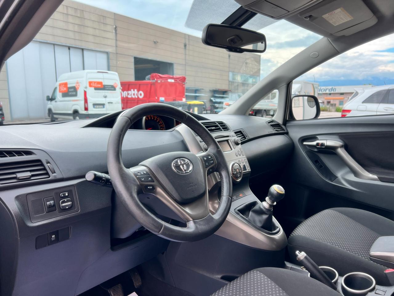 Toyota Verso 2.0 D Sol