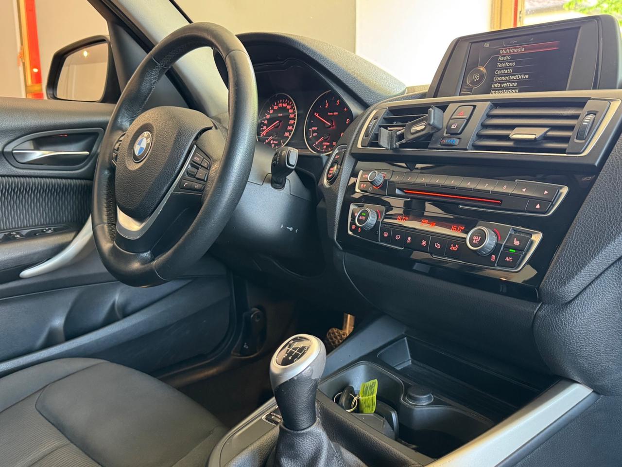 Bmw 116 116d 5p. Business