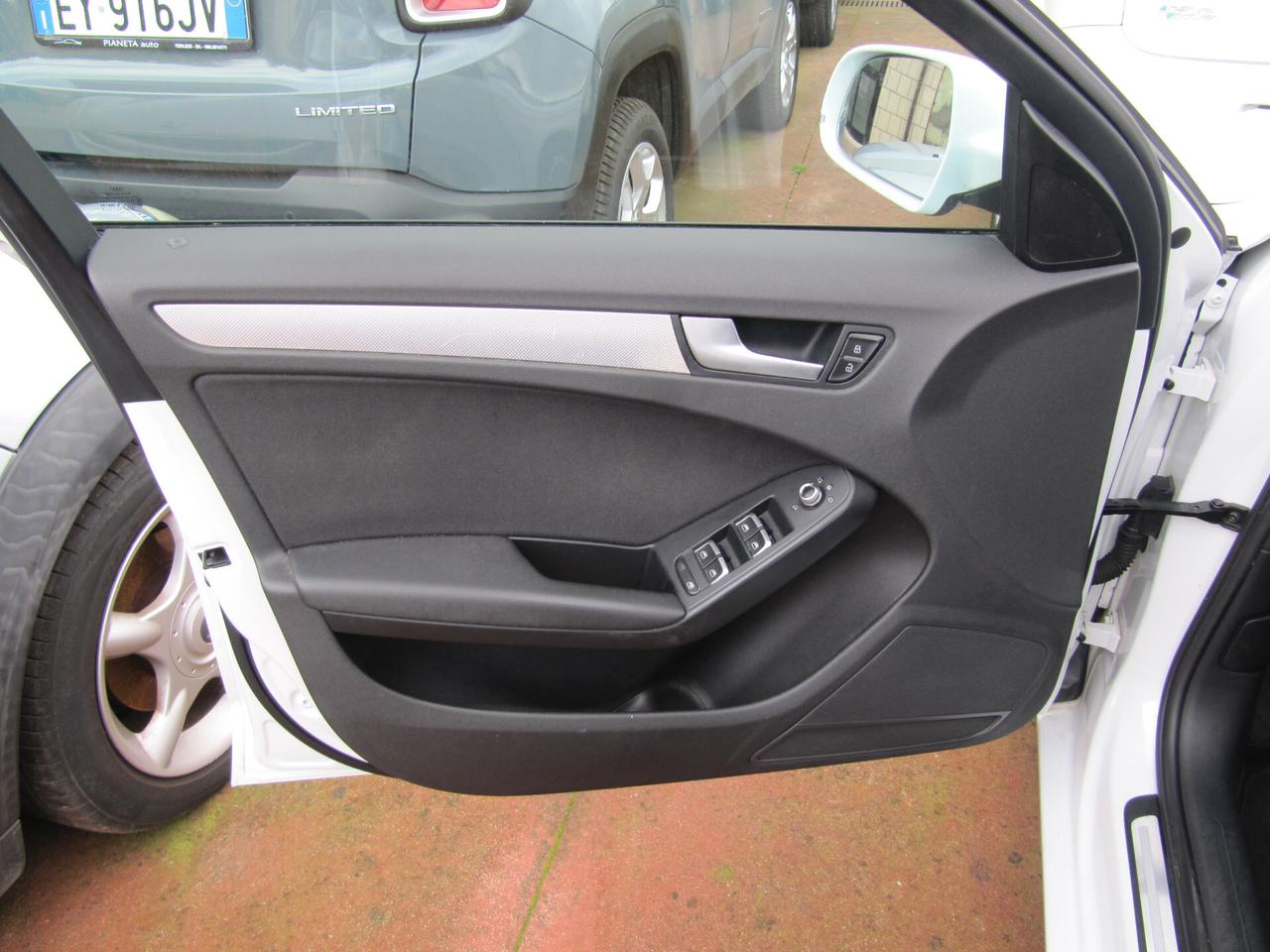 Audi A4 Avant 2.0 TDI 143CV F.AP. mult. Business - AUTOMATICO