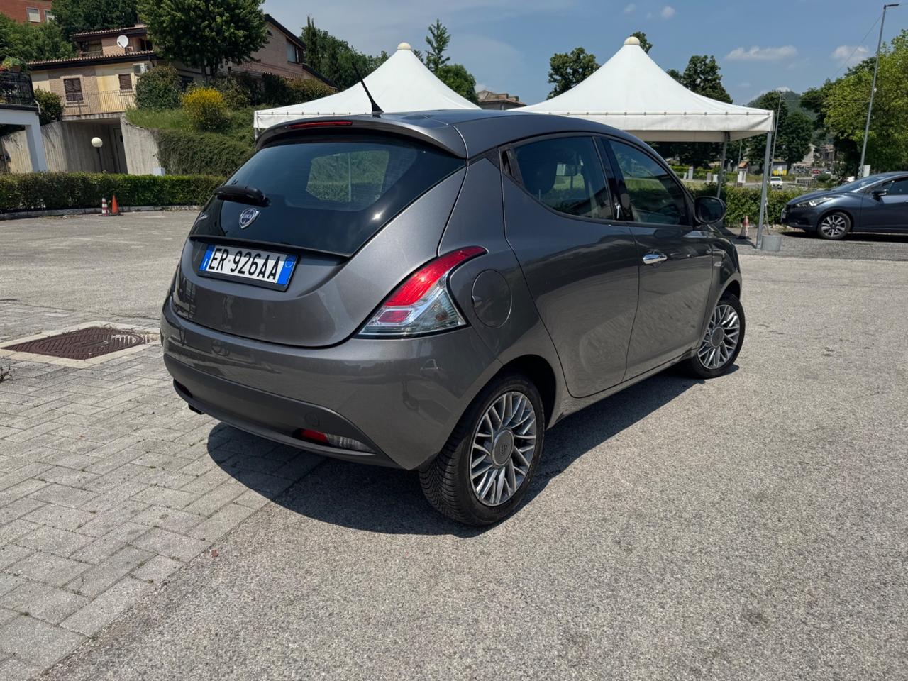 Lancia Ypsilon 1.2 69 CV 5 porte S&S