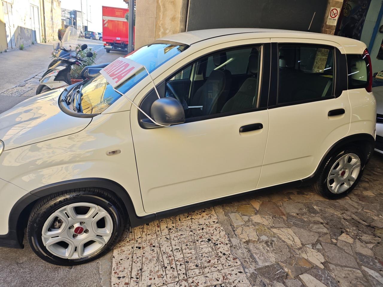 Fiat Panda 1.0 FireFly S&S Hybrid