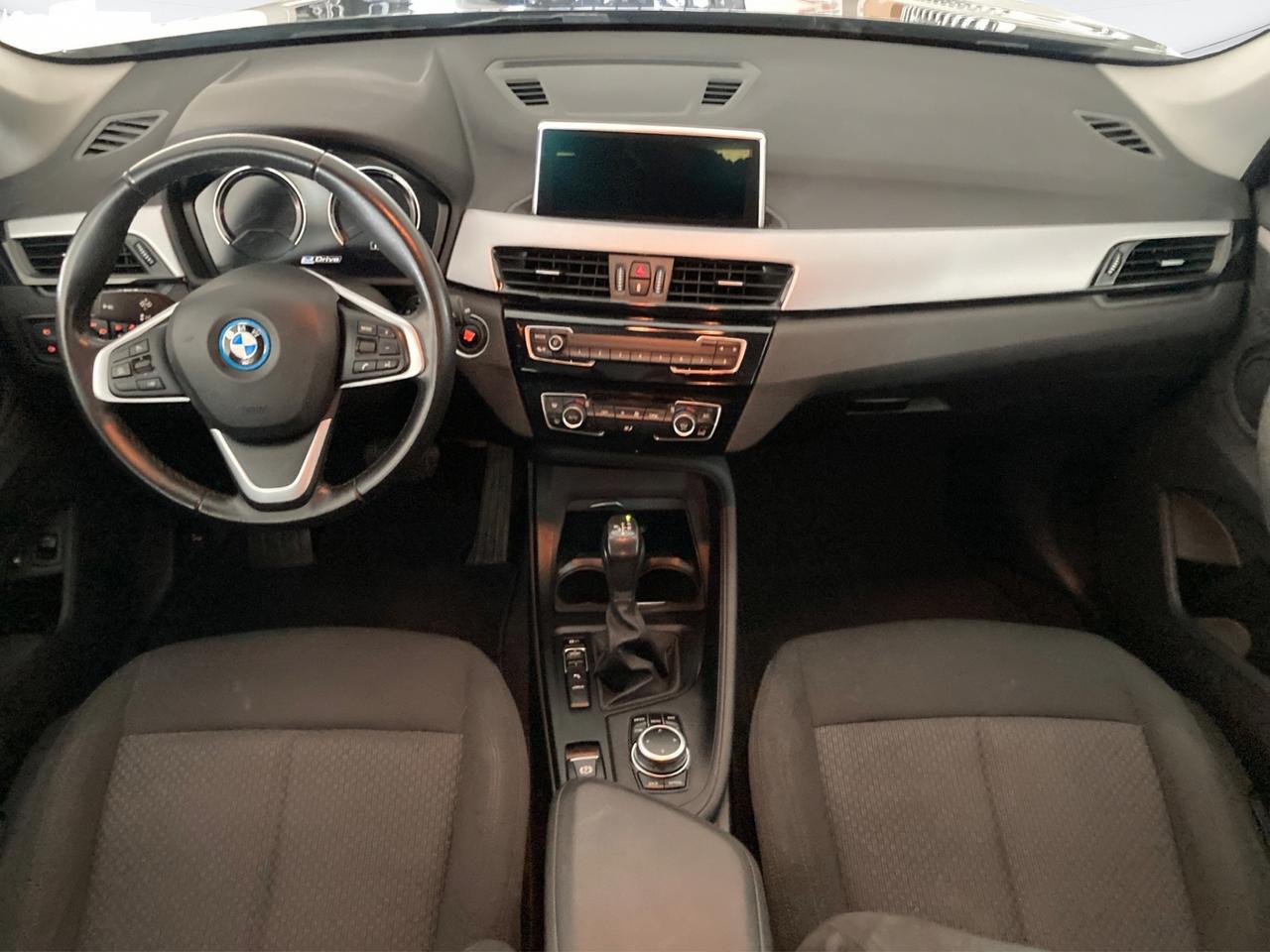 BMW X1 xdrive25e Business Advantage auto