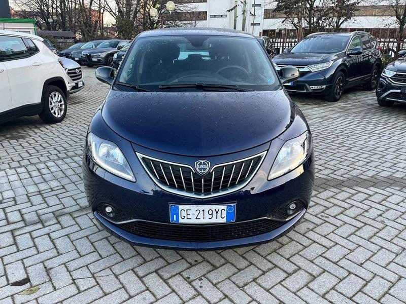 Lancia Ypsilon 1.0 FireFly 5 porte S&S Hybrid Gold