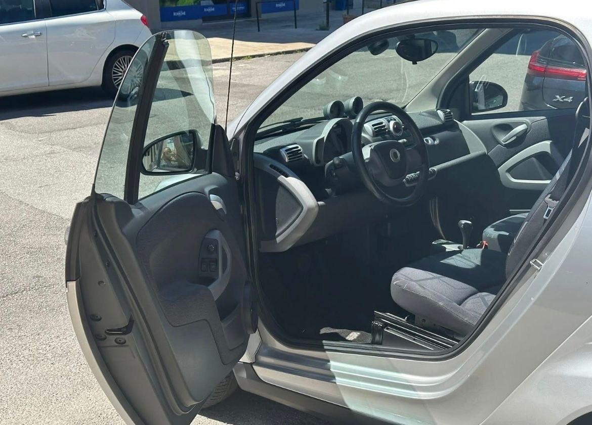 Smart ForTwo 1000 62 kW coupé passion