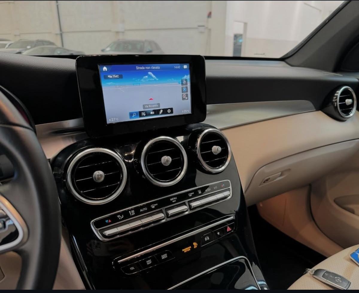Mercedes-benz GLC 300 GLC 300 de 4Matic EQ-Power Coupé Sport
