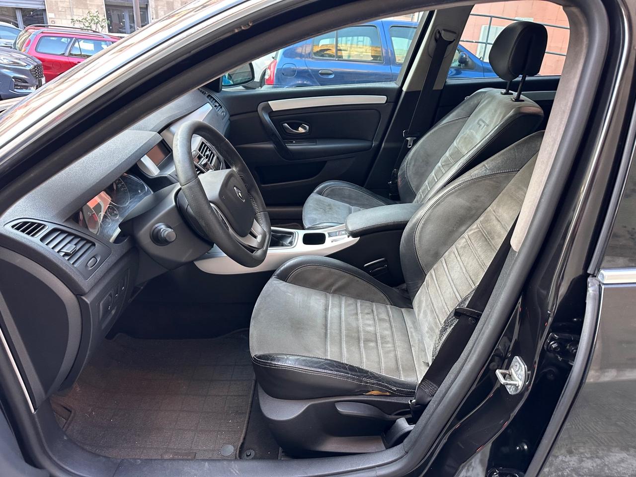 Renault Laguna 2.0 dCi 180CV SporTour GT