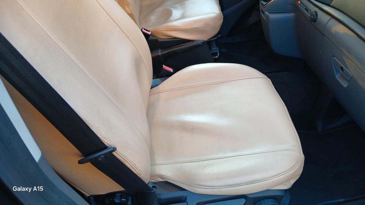 Ford Transit CUSTOM 5 POSTI TITANIUM