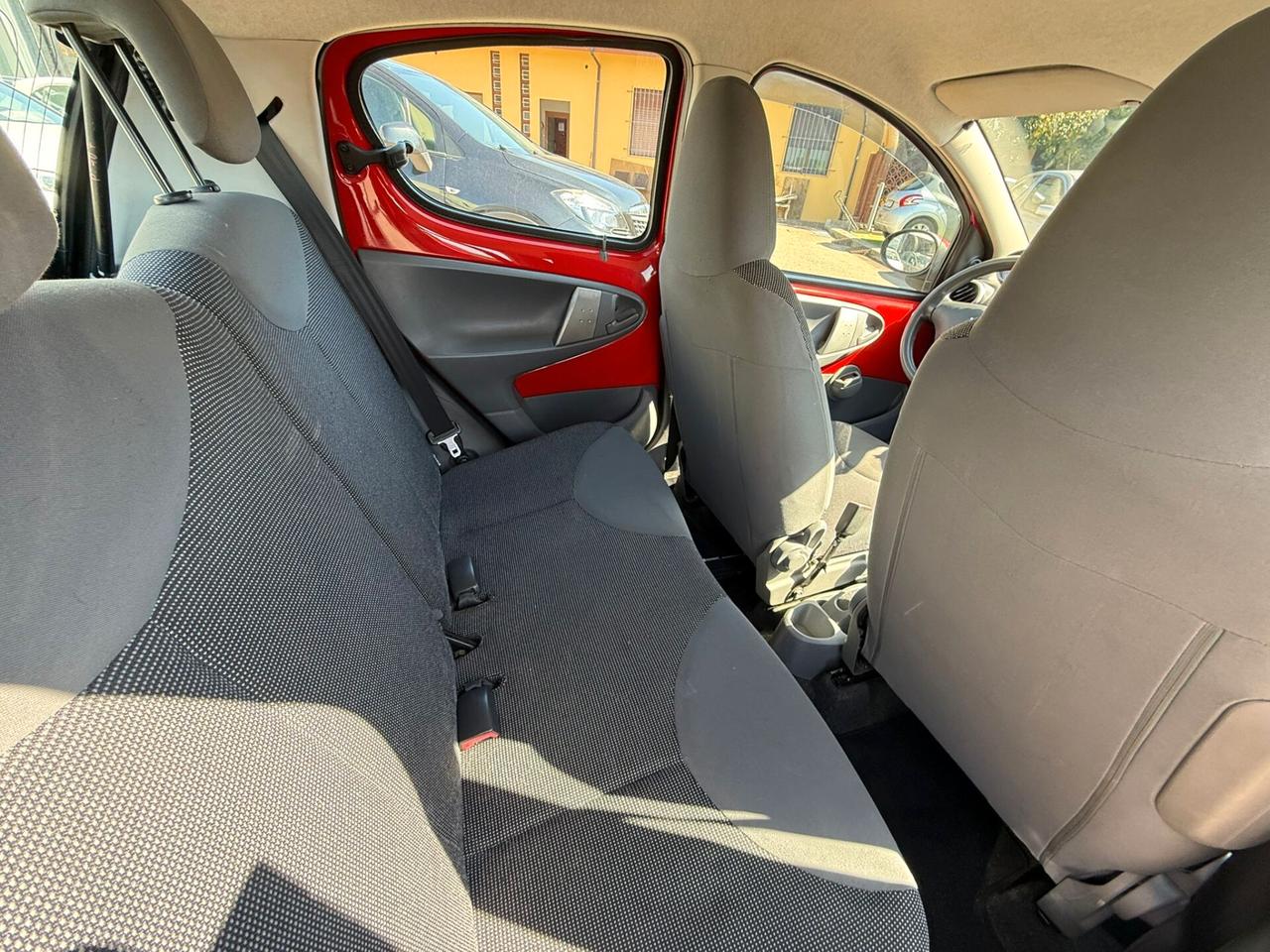 Peugeot 107 1.0 68CV 5p. Sweet Years