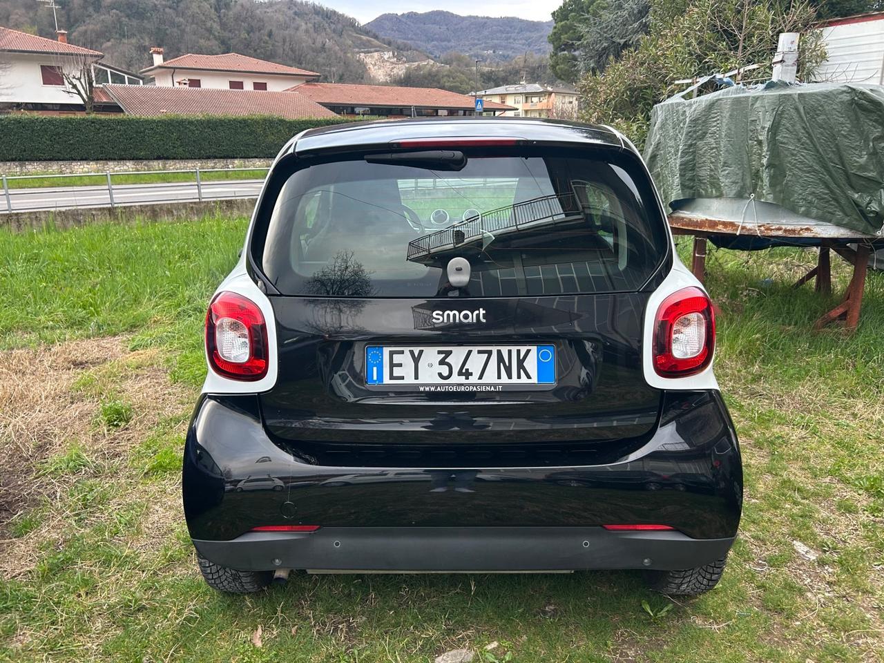 Smart ForFour 70 1.0 Prime