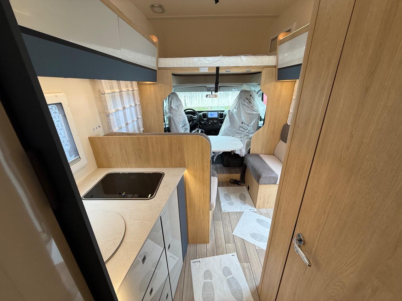 CI INTERNATIONAL HORON 90 M 7.40 GARAGE