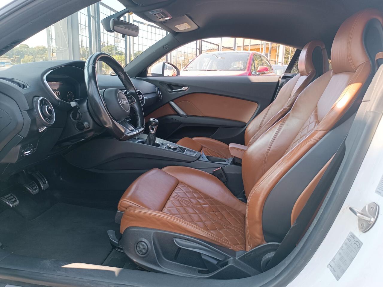 Audi TT Coupé 2.0 TDI ultra S line