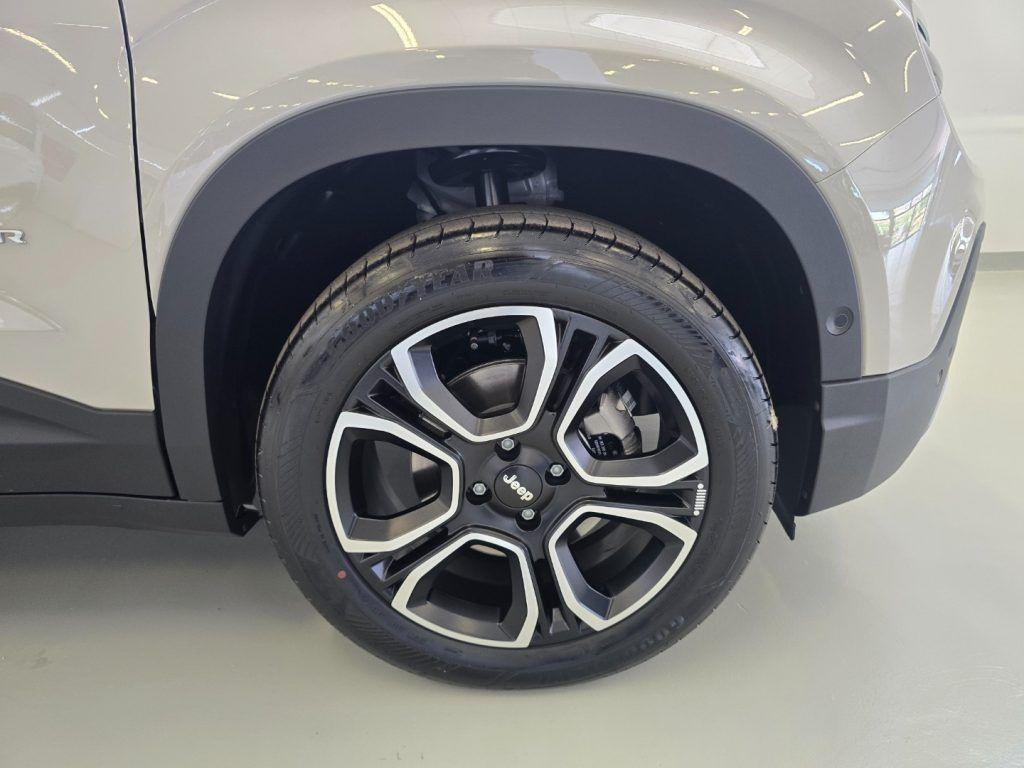 Jeep Avenger 1.2 Turbo 100 CV e-Hybrid Summit + Tetto
