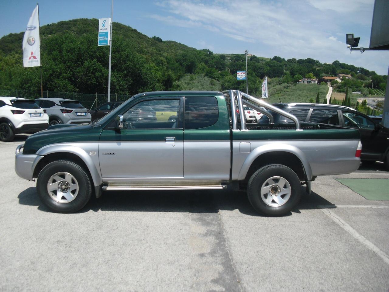 Mitsubishi L200 2.5 TDI 4WD Club Cab GLS Target, motore revisionato, frizione nuova, carrozzeria perfetta!!