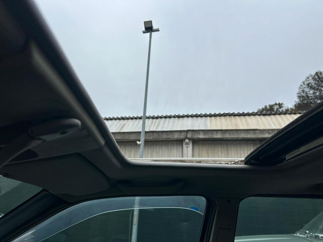 Ford Sierra 2.0i turbo 16V 4p. RS Cosworth Executive