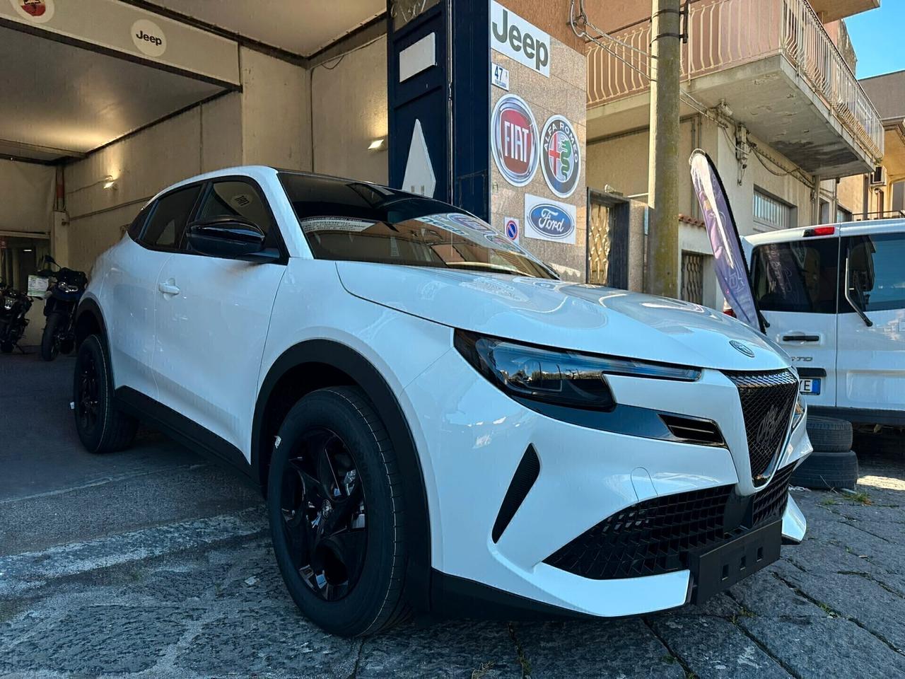 Alfa Romeo JUNIOR 1.2 145CV Hybrid eDCT6