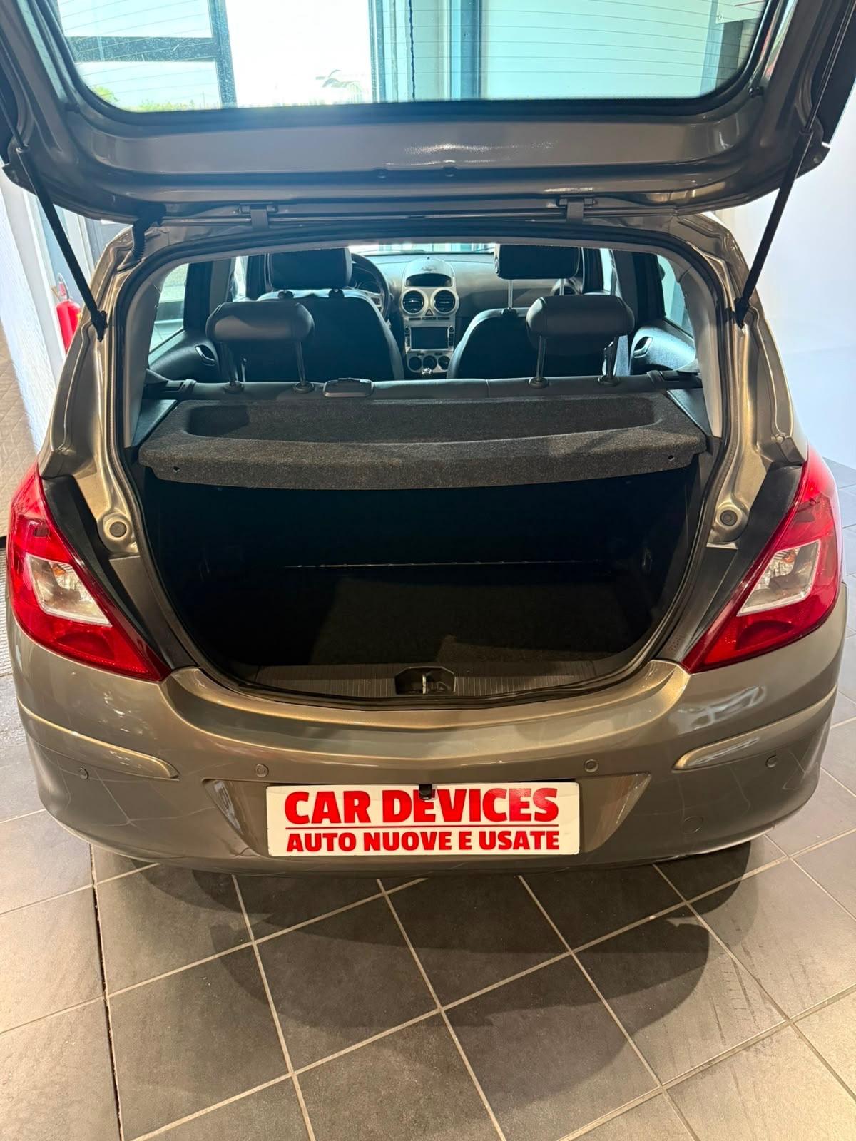 Opel Corsa 1.2 85CV 5 porte GPL-TECH -NEOPATENTATI