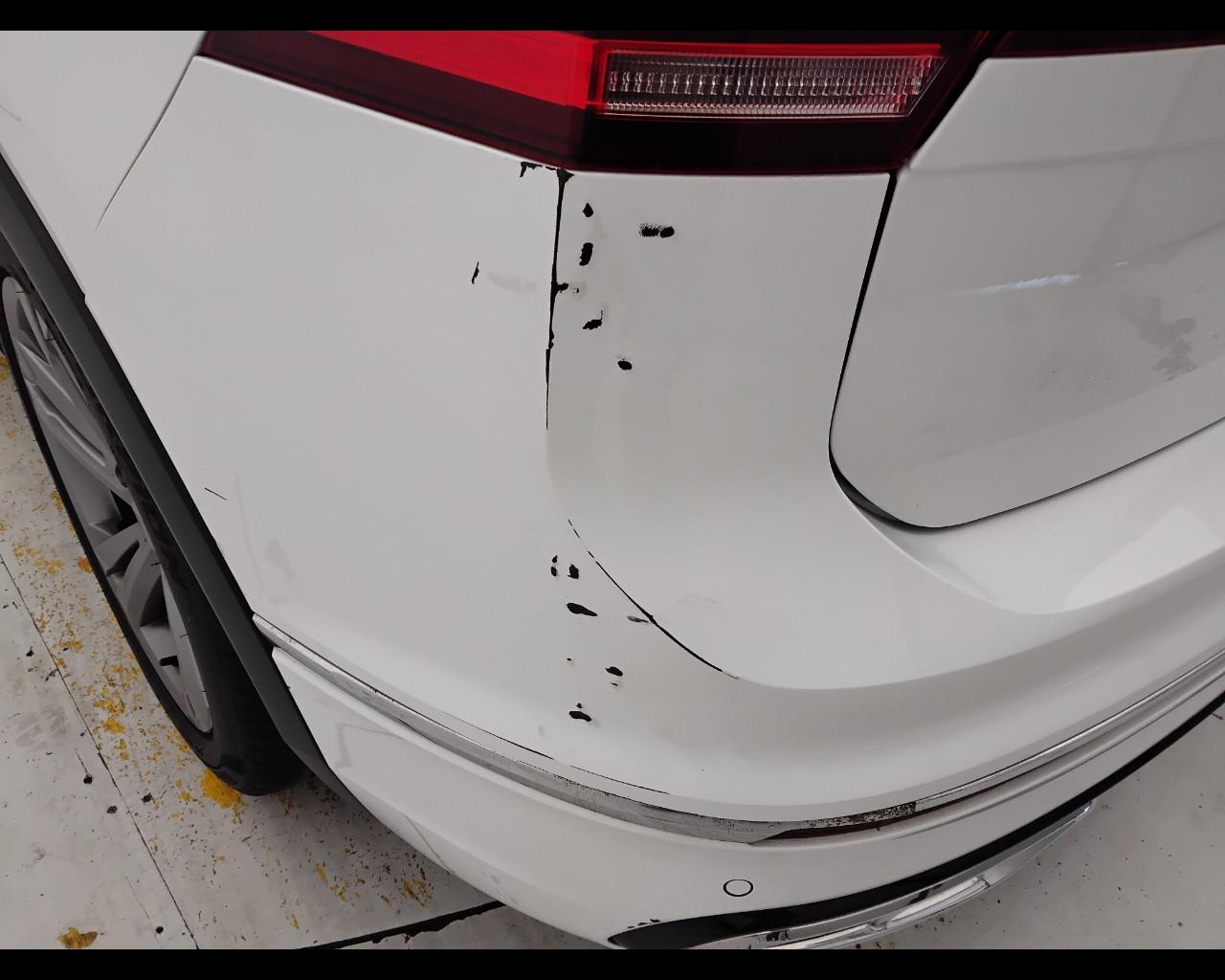 VOLKSWAGEN Tiguan II 2021 - Tiguan 2.0 tdi R-Line 4motion 150cv dsg