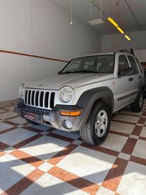 Jeep Cherokee 2.5 CRD Sport