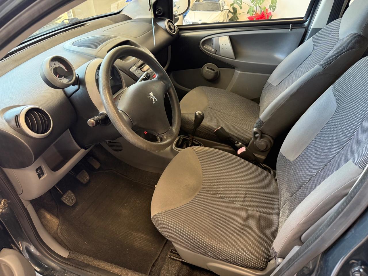 Peugeot 107 1.4 HDi 5p. Plaisir