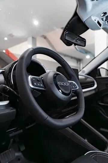 Fiat 600 Hybrid 100 CV DCT MHEV