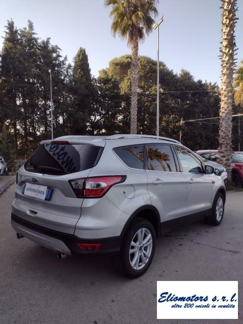 FORD - Kuga - 1.5 TDCI 120CV S&S 2WD P. Tit. Bus.