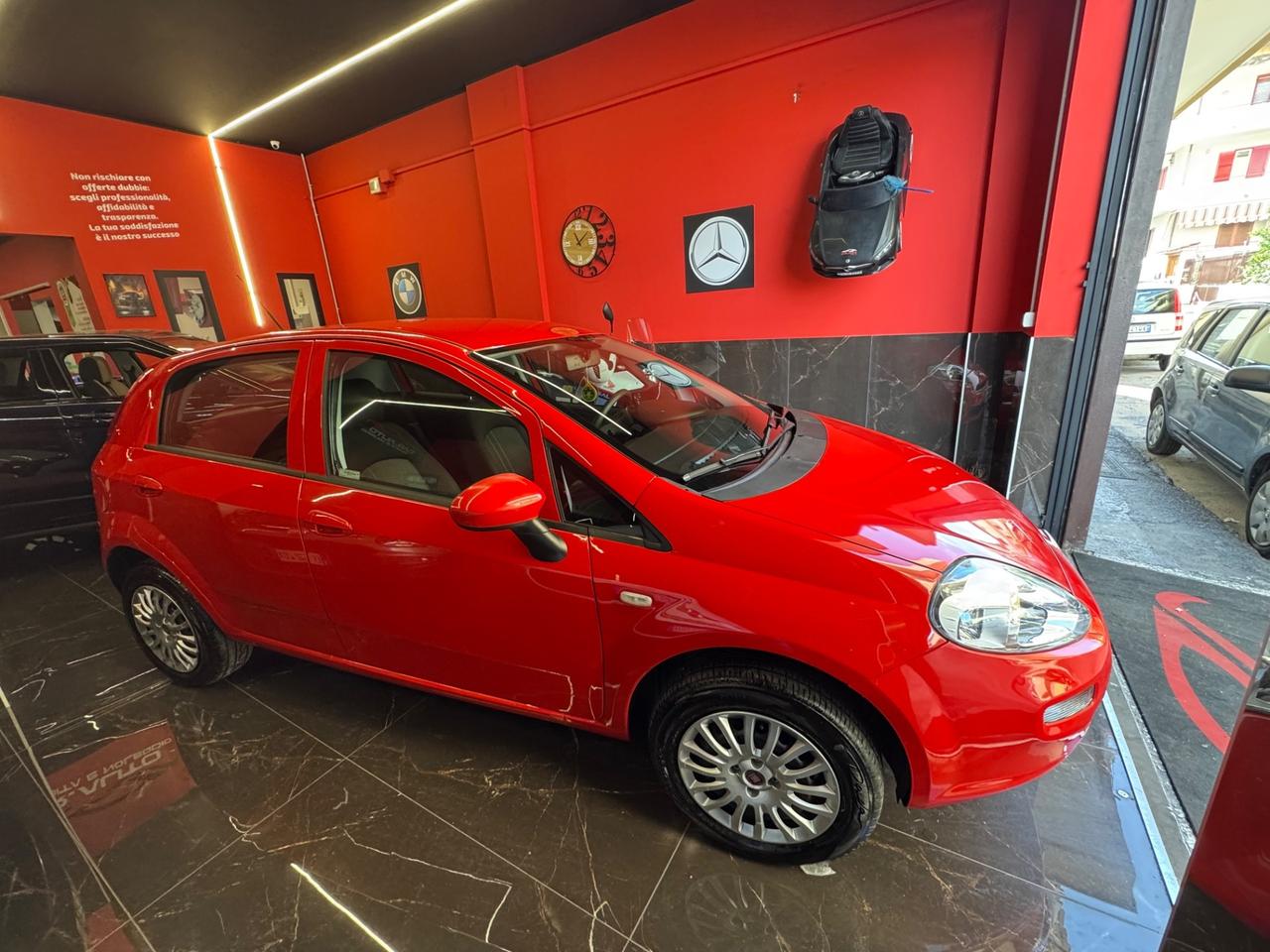 Fiat Punto 1.4 8V 5 porte Natural Power Lounge