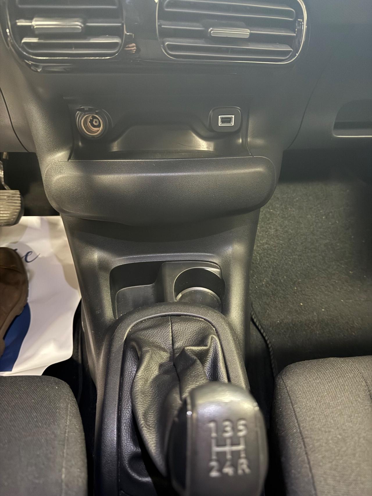 Citroen C4 Cactus PureTech 82 Shine Ok Neopatentati