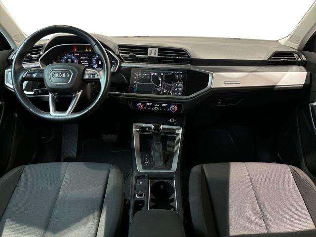 AUDI Q3 35 TDI S tronic Business