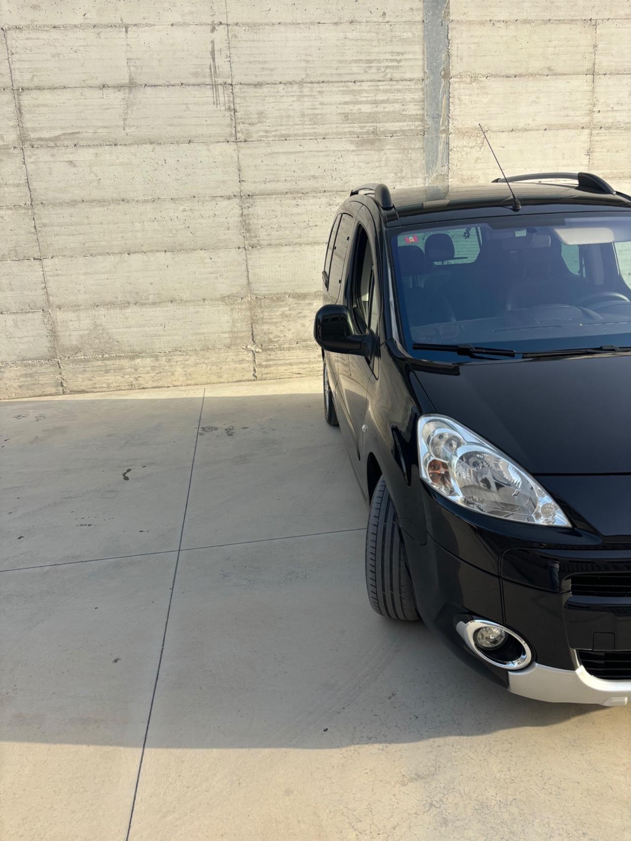 Peugeot Partner Tepee 1.6 HDi 115CV Outdoor